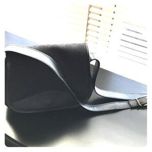 Black small Gucci bag